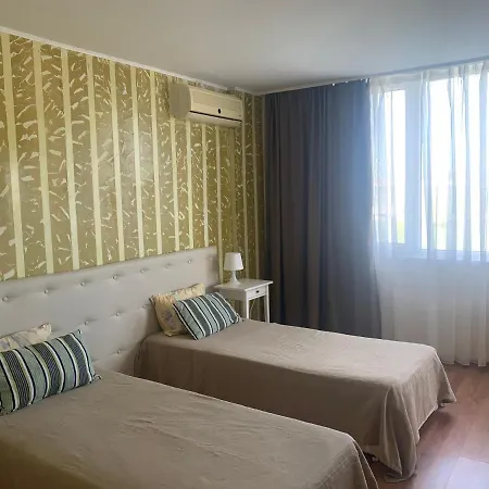 Beautiful Sea View In Midiya Family Grand Resort, Daire